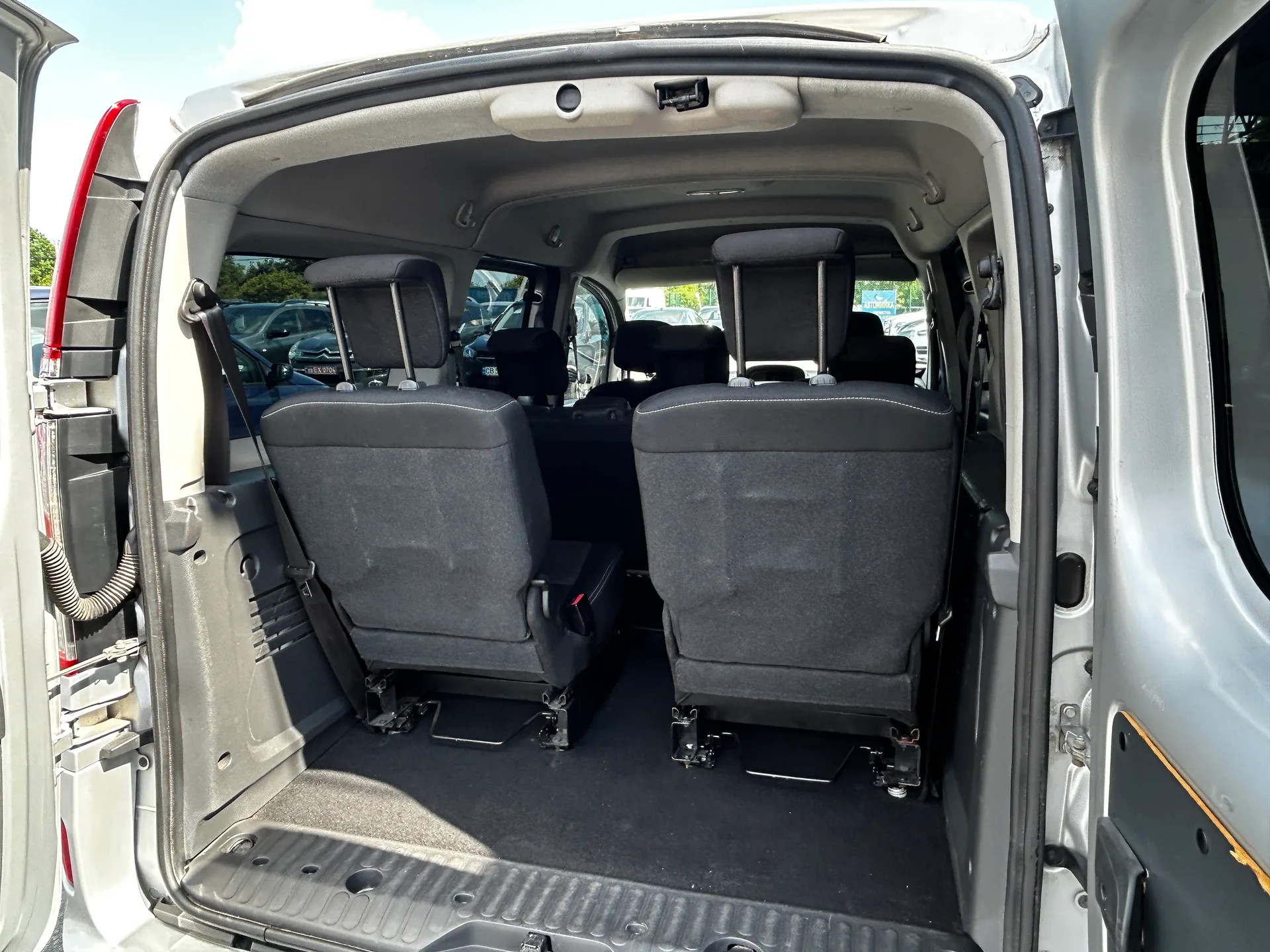 Renault Kangoo — фото 7