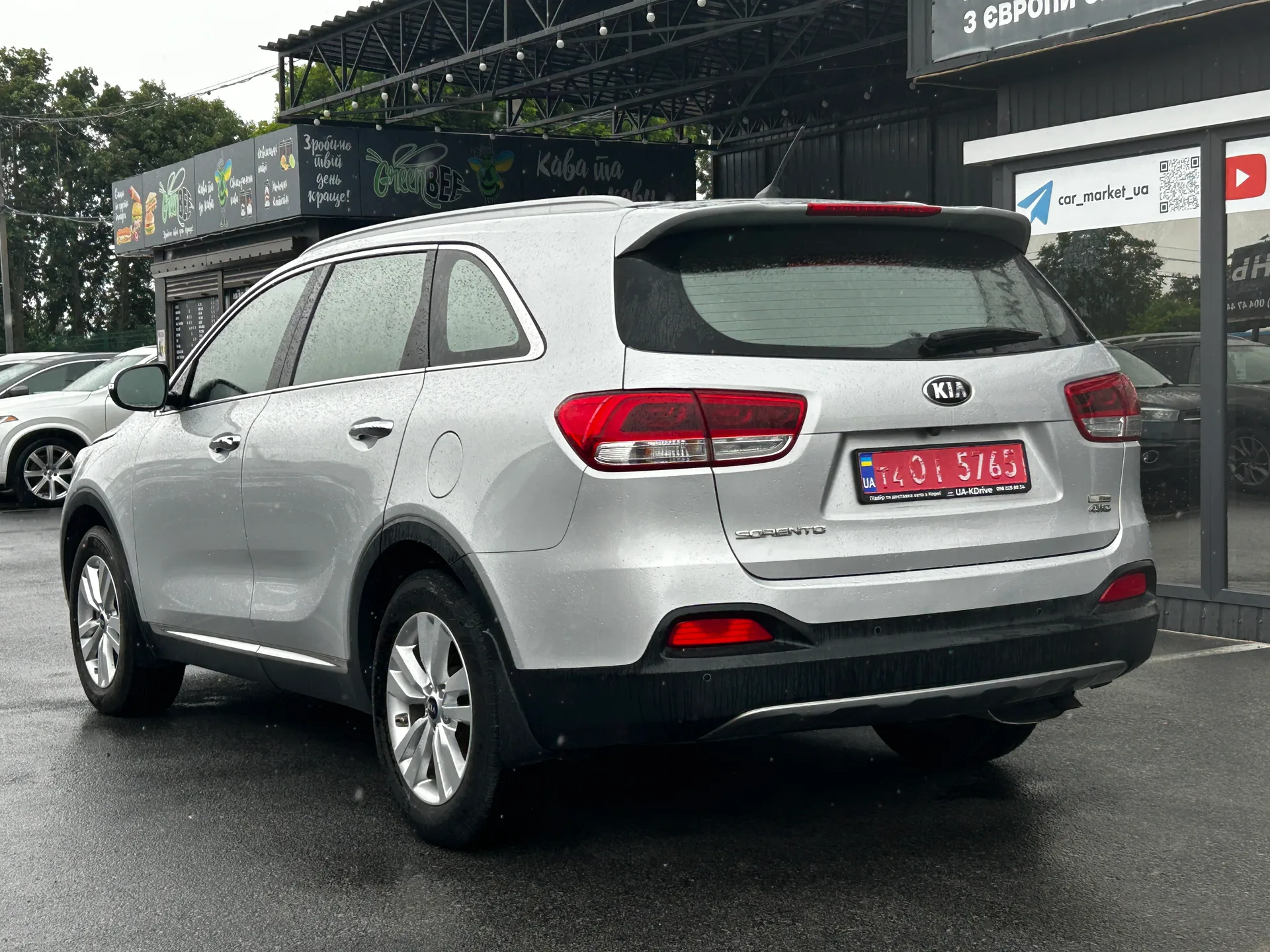 Kia Sorento — фото 4