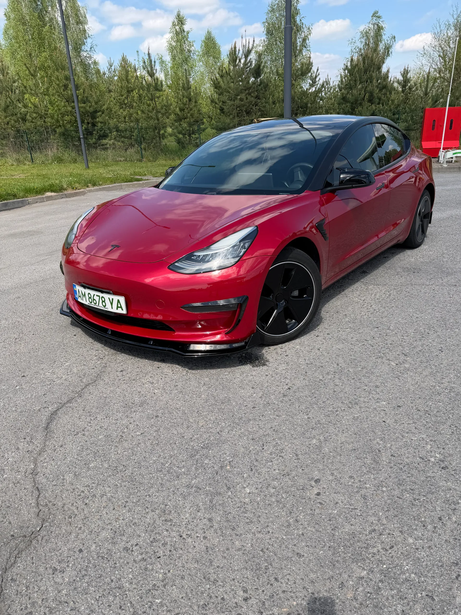 Tesla Model 3 — фото 3