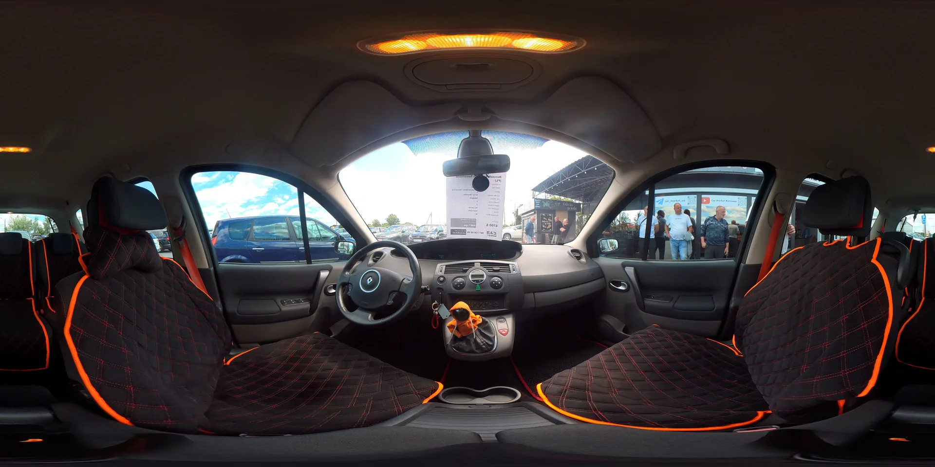 Renault Scenic — 360°