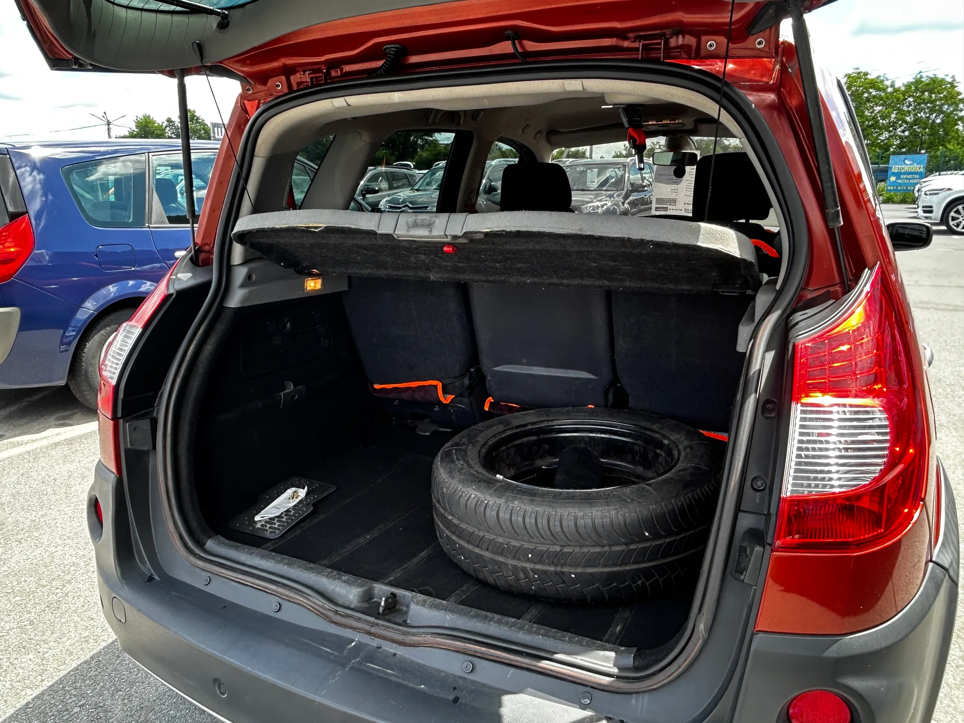 Renault Scenic — фото 8