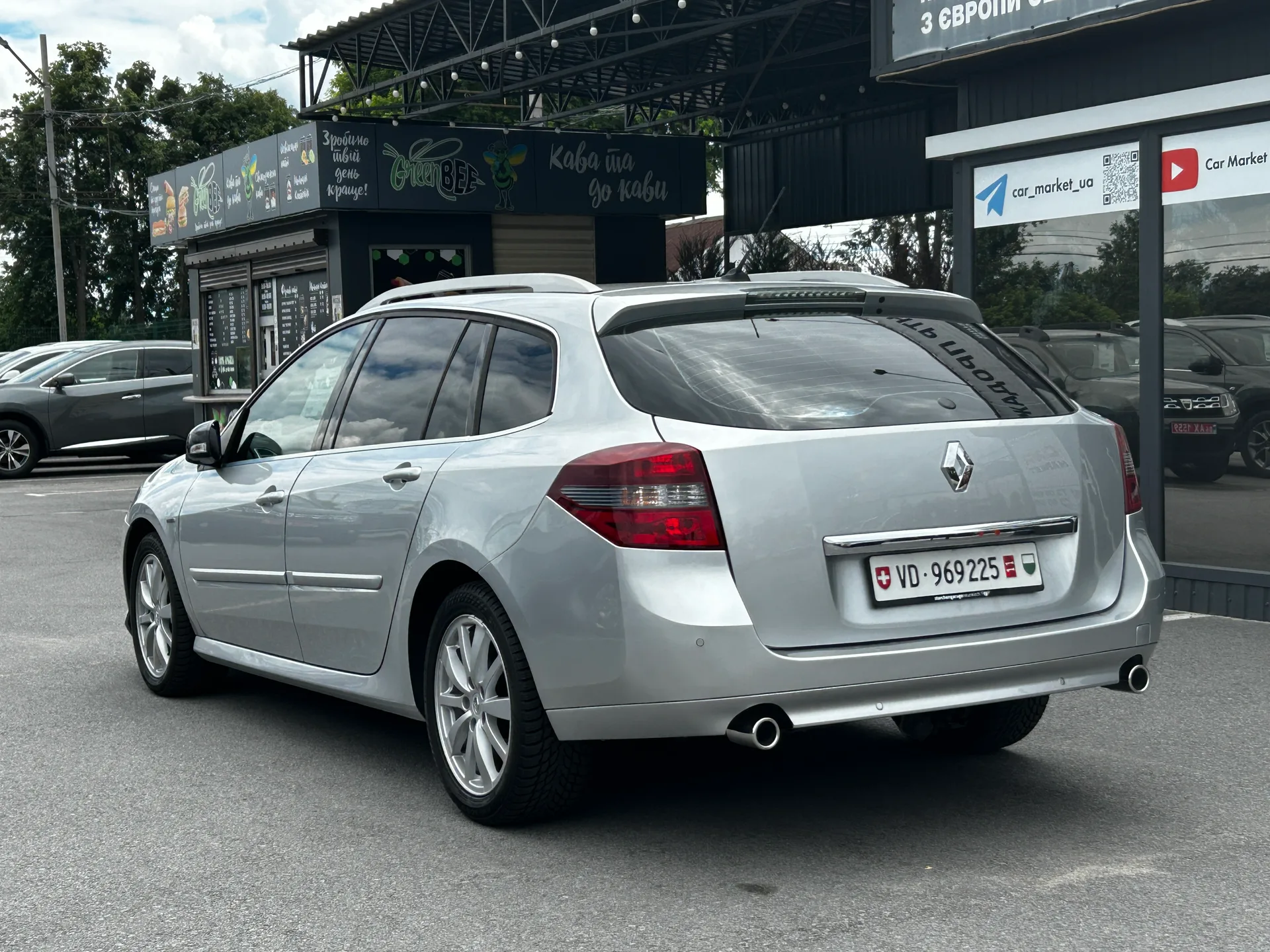 Renault Laguna — фото 4