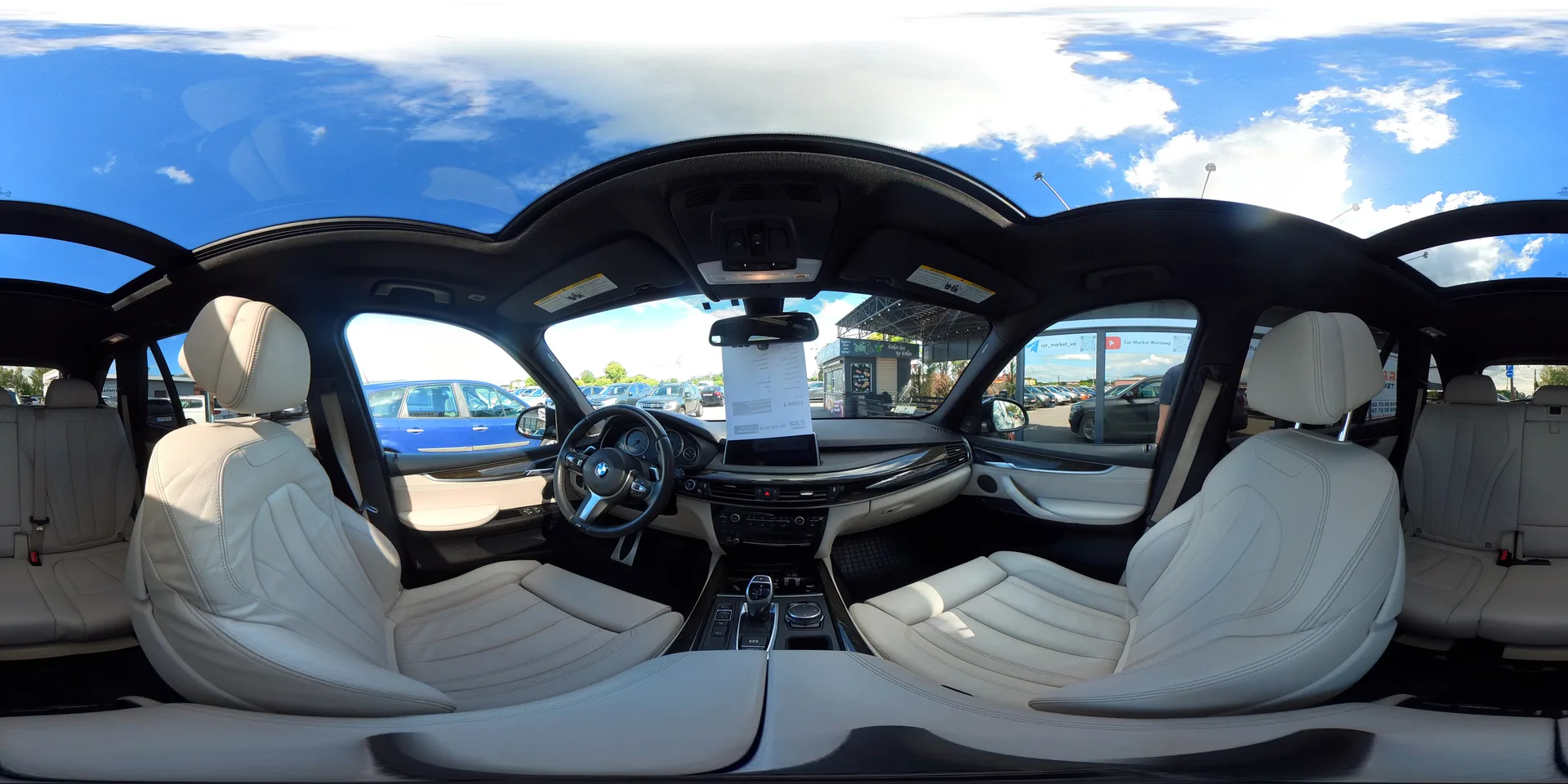 BMW X5 — 360°