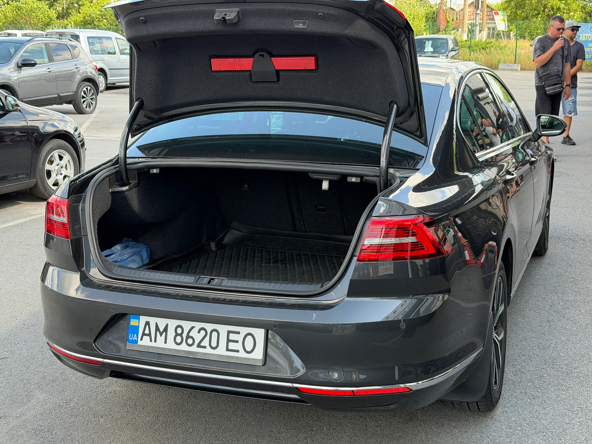 Volkswagen Passat — фото 8