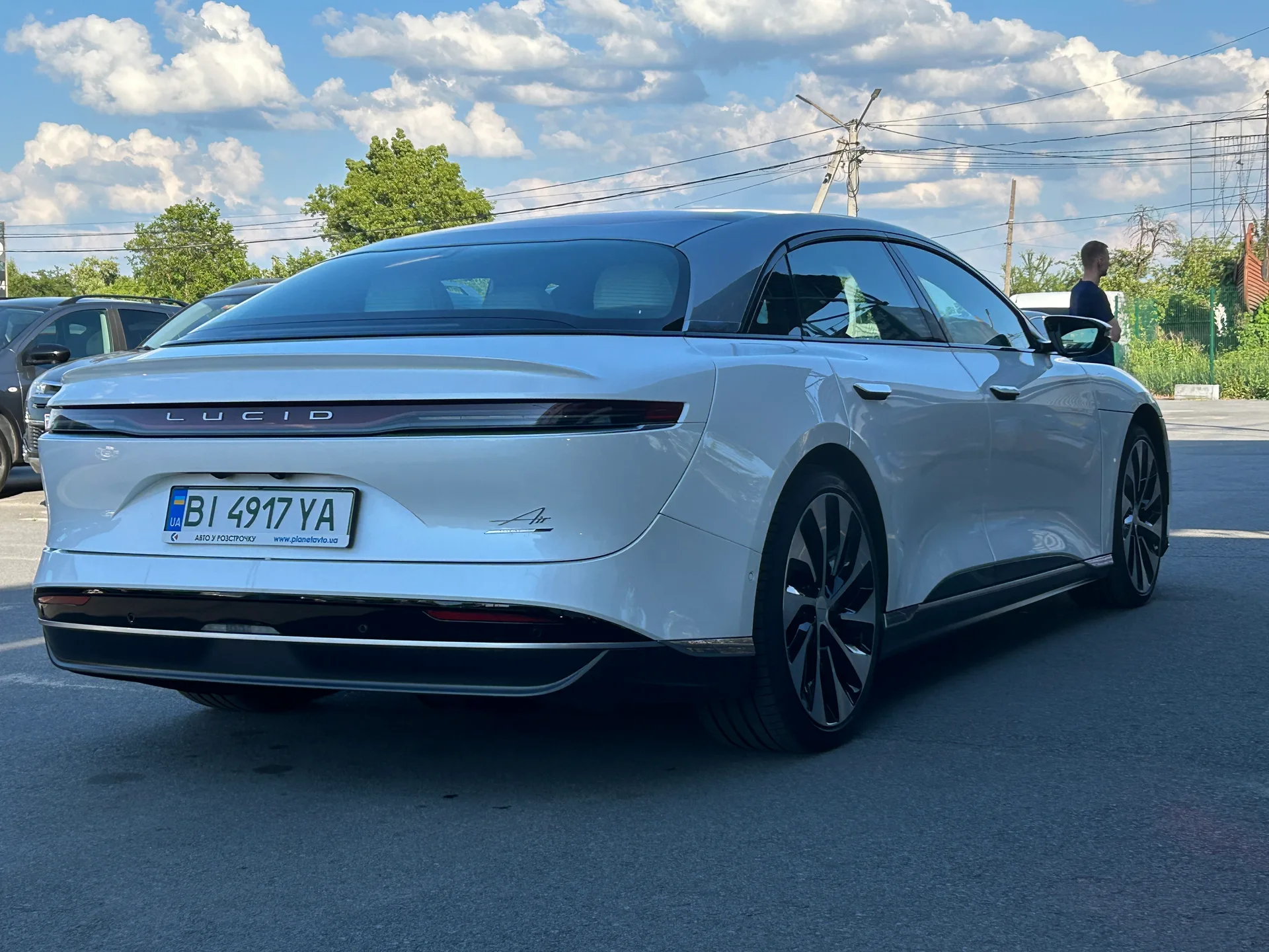 Lucid Air — фото 3