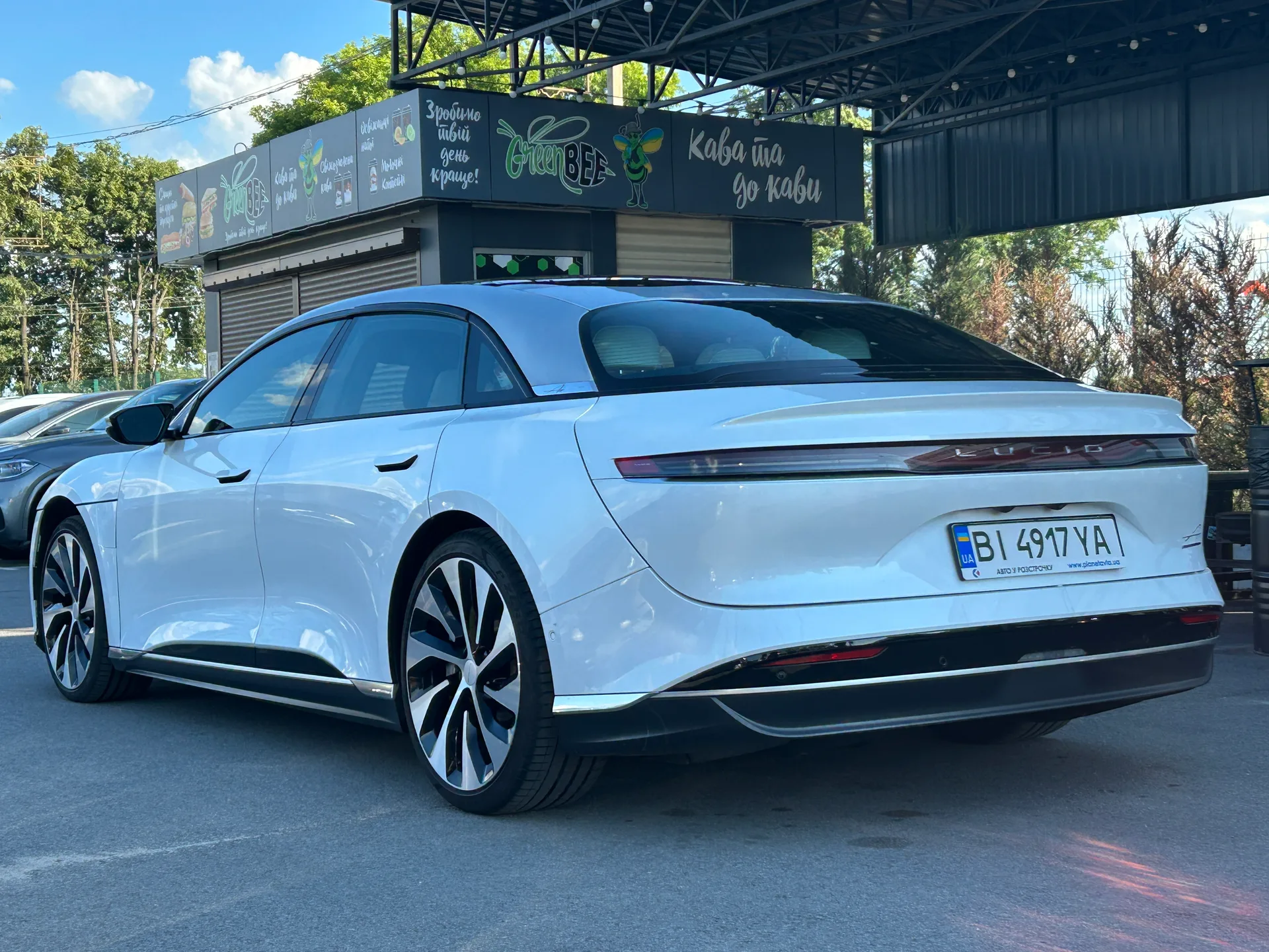 Lucid Air — фото 4