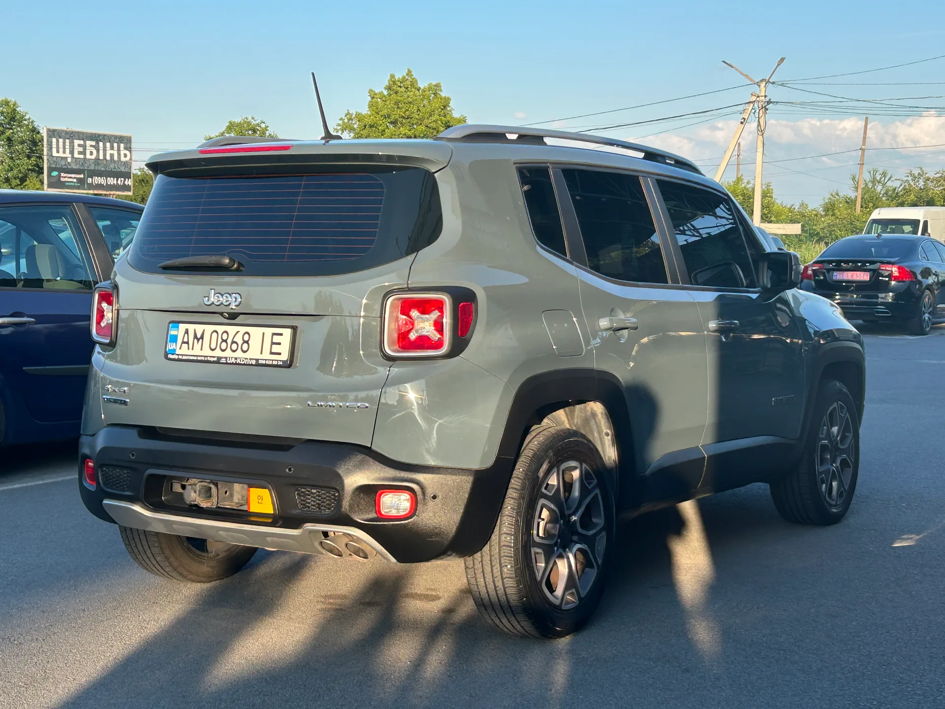 Jeep Renegade — фото 3