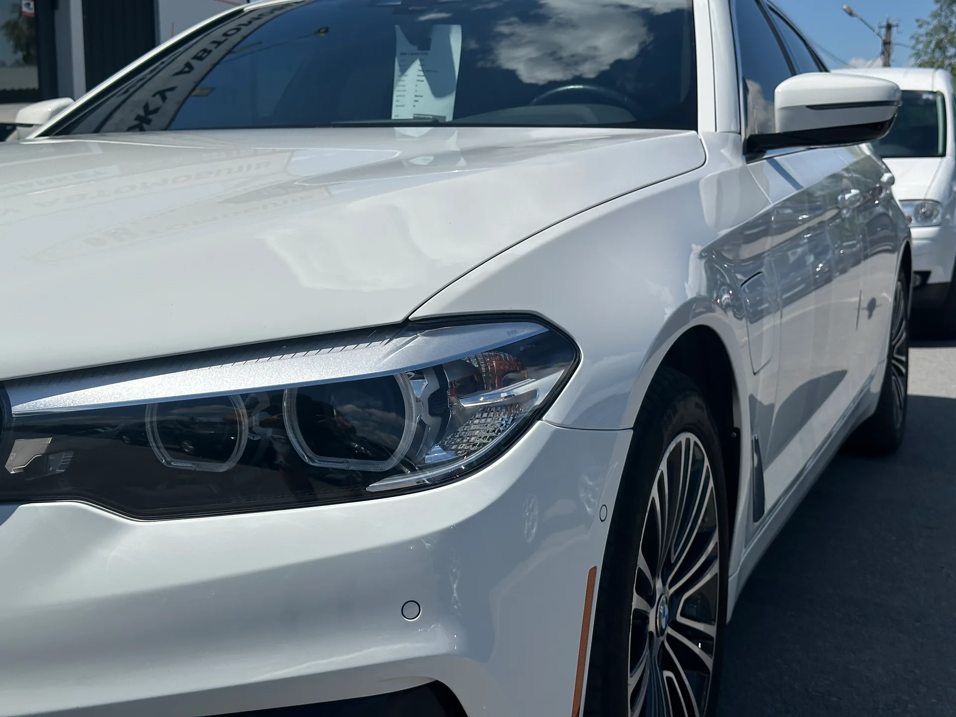 BMW 5 Series — фото 20