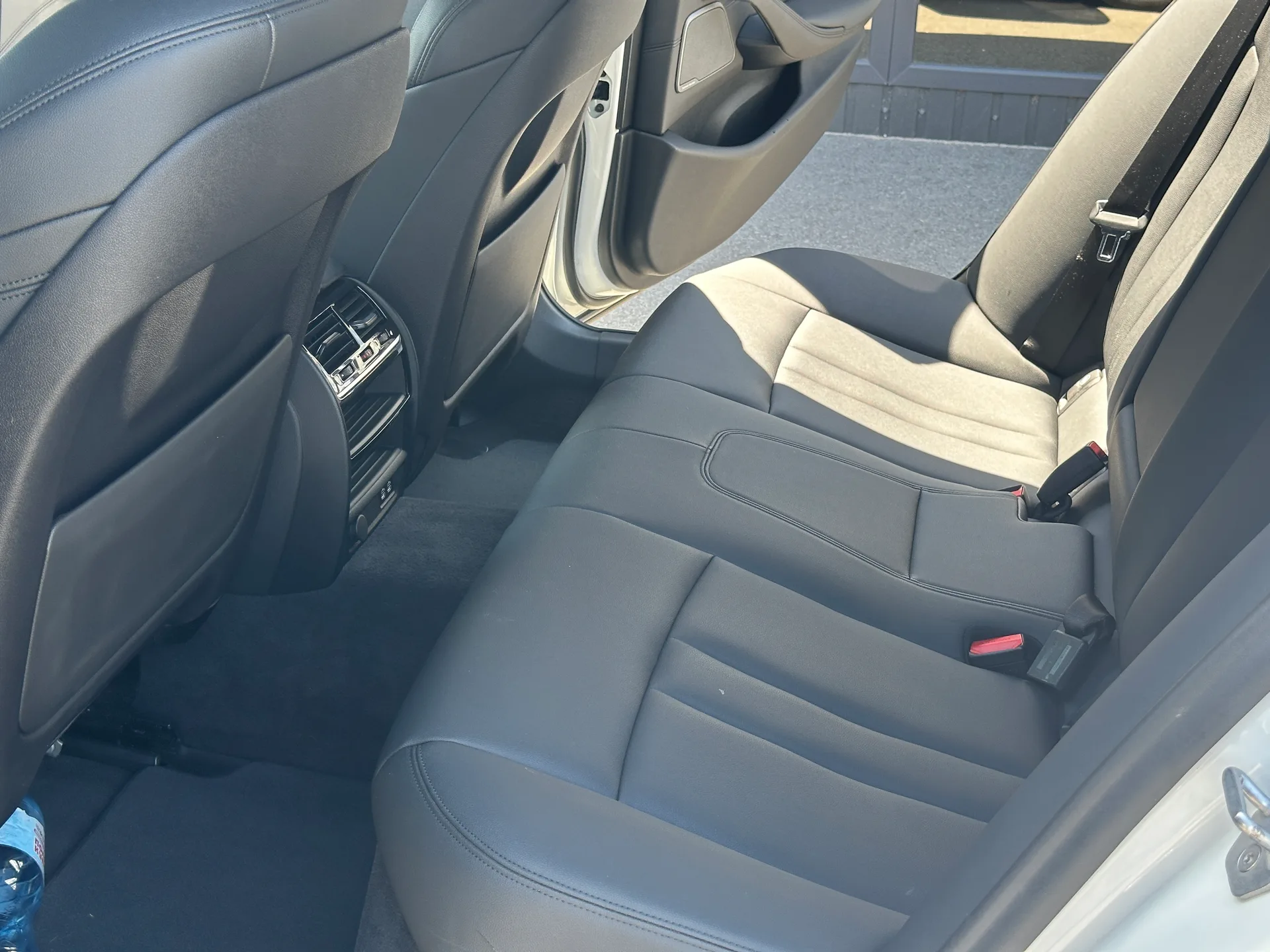 BMW 5 Series — фото 8