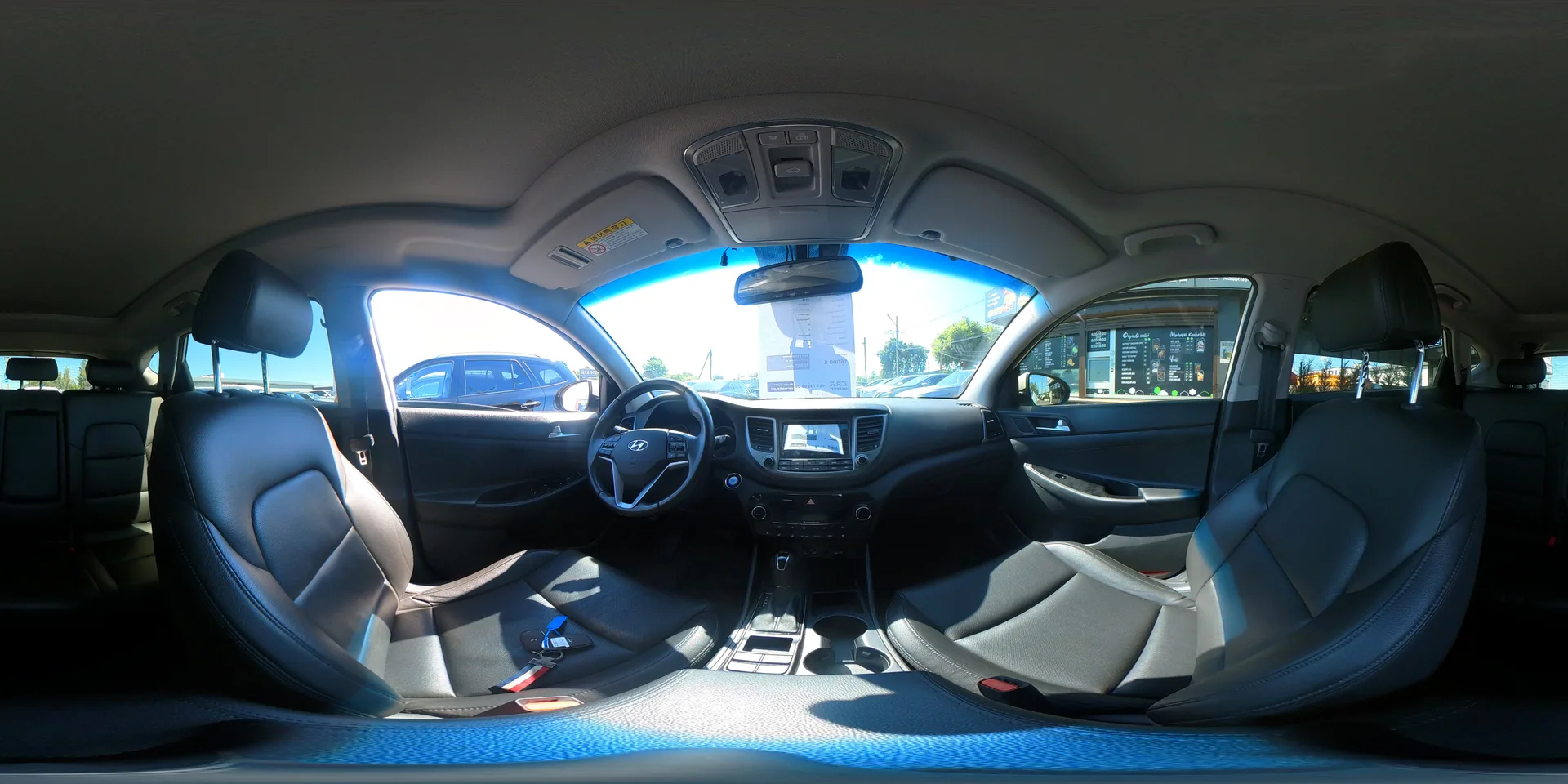Hyundai Tucson — 360°