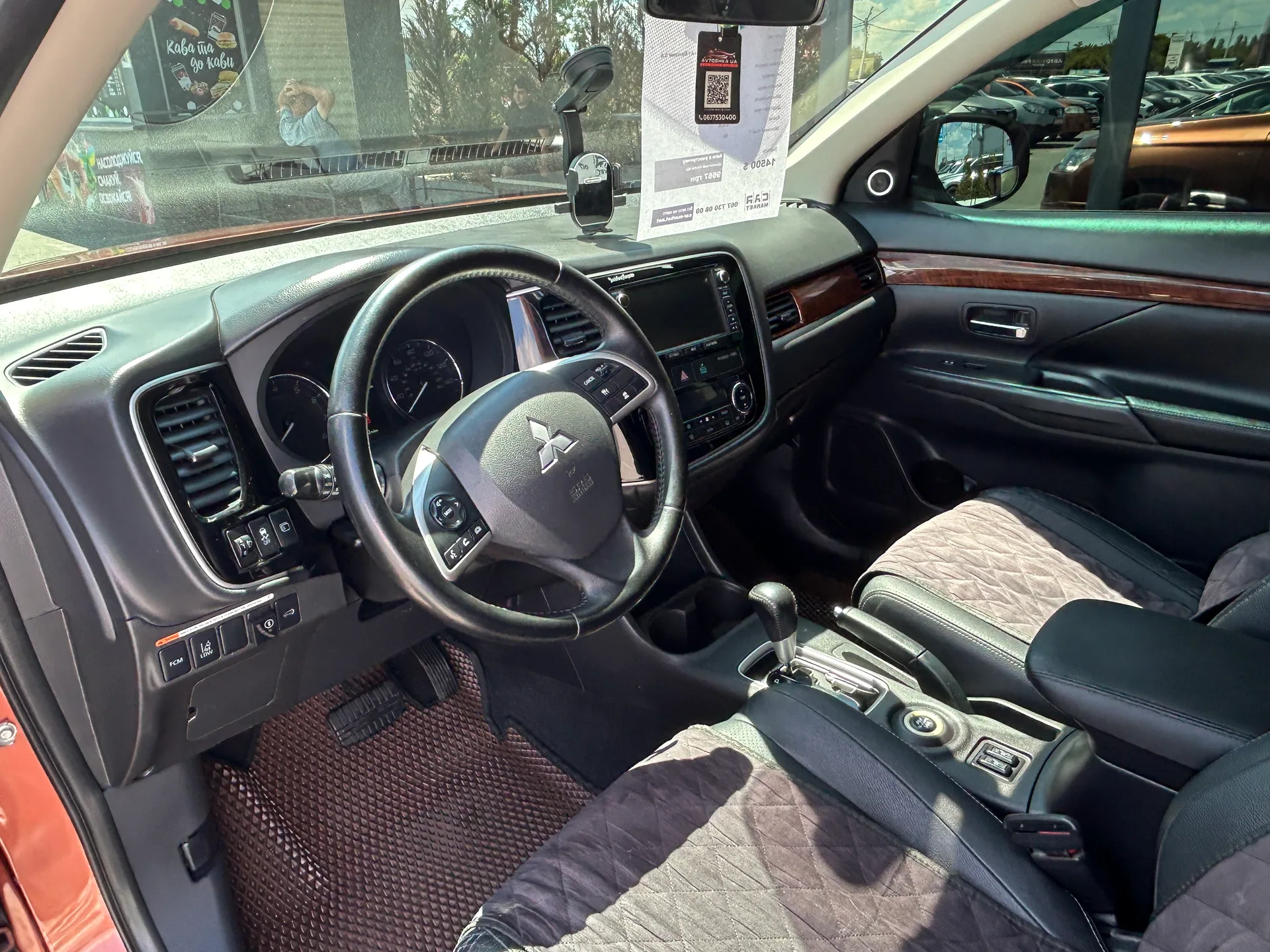 Mitsubishi Outlander — фото 5