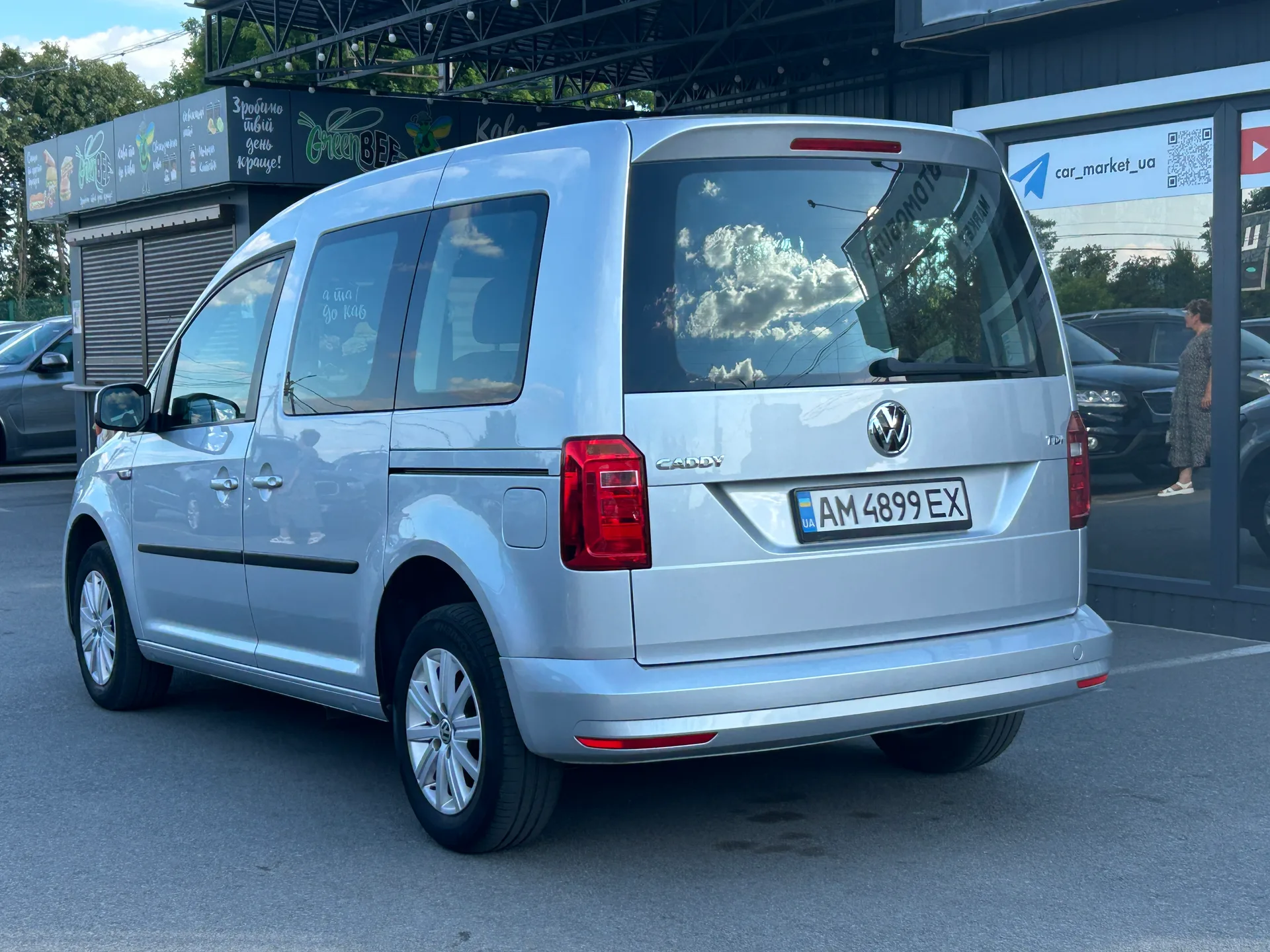 Volkswagen Caddy — фото 4