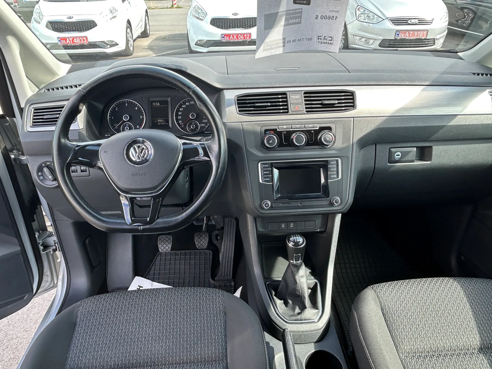 Volkswagen Caddy — фото 6