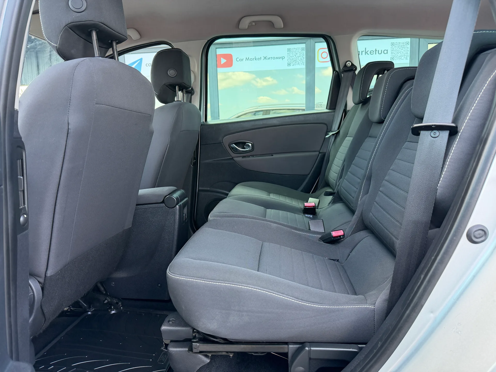 Renault Grand Scenic — фото 8