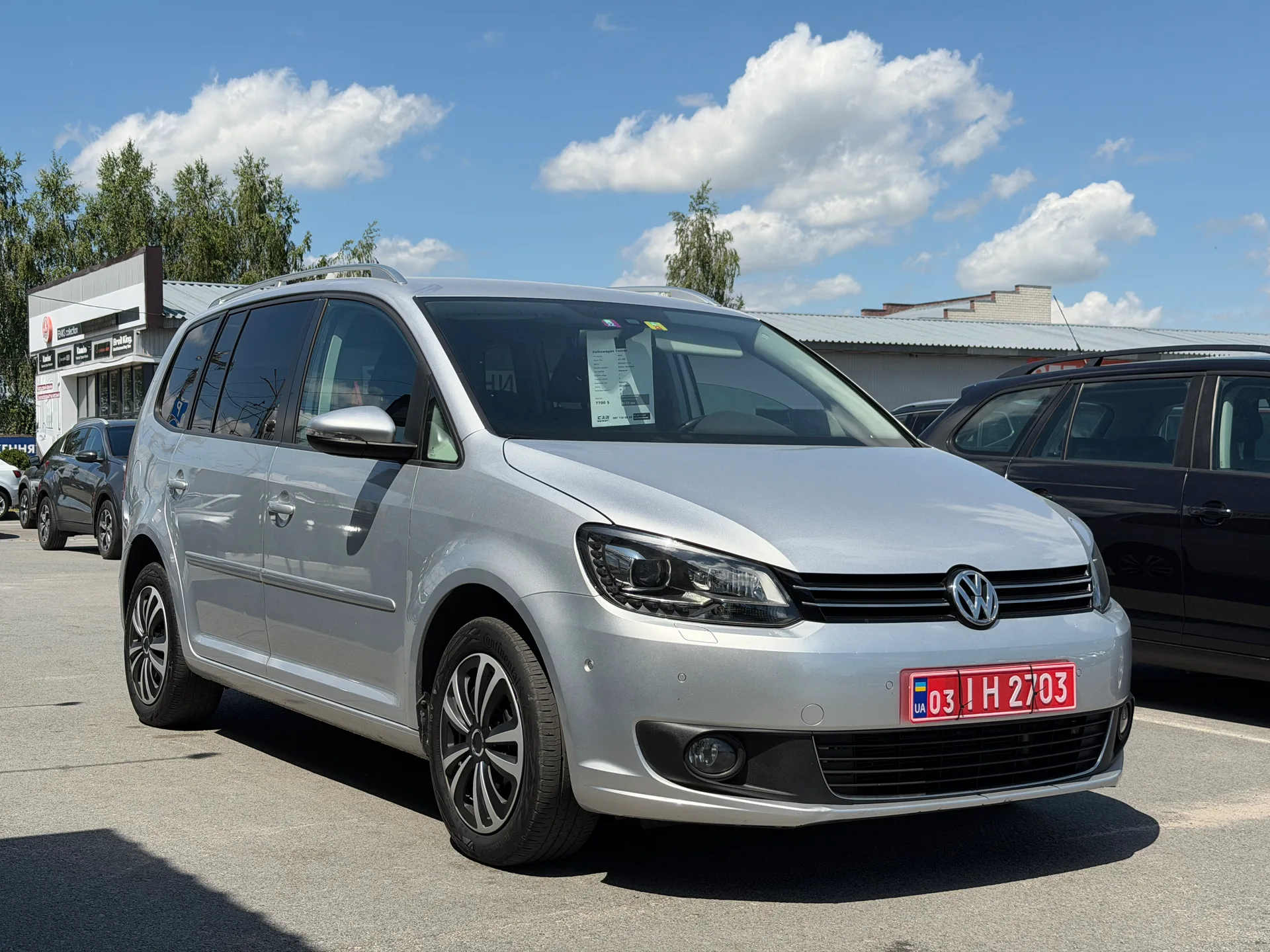Volkswagen Touran — фото 2