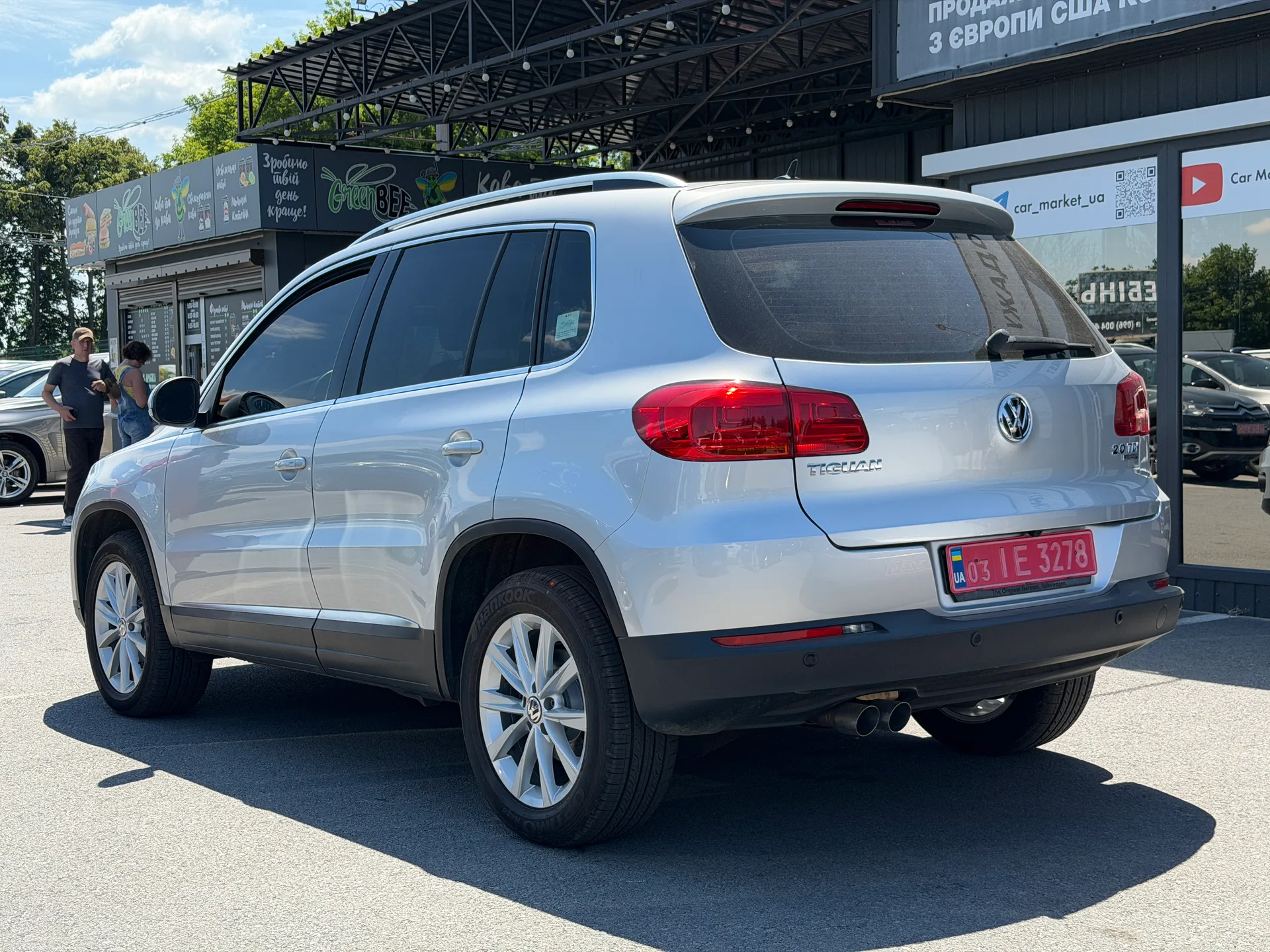 Volkswagen Tiguan — фото 4