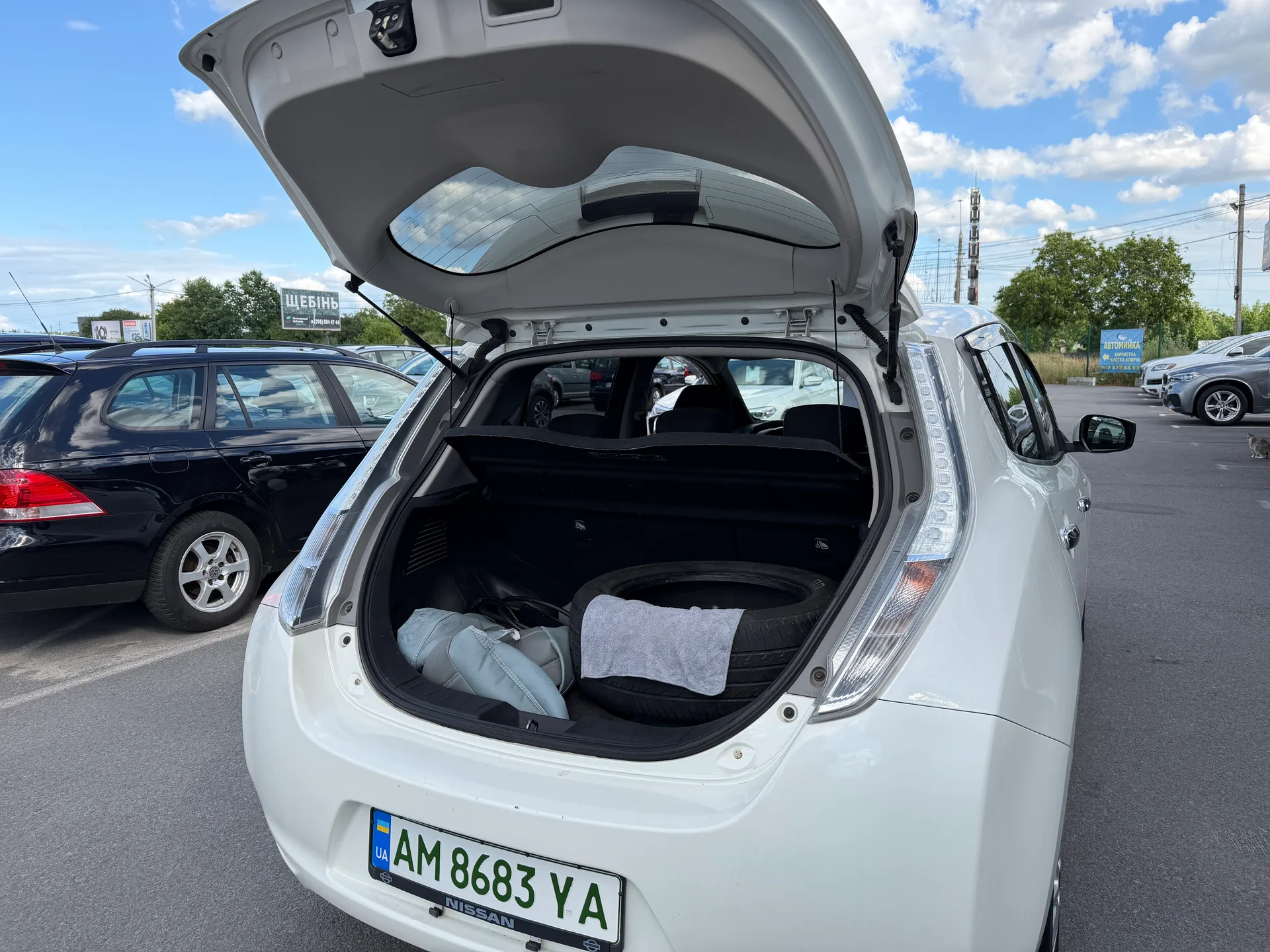 Nissan Leaf — фото 8