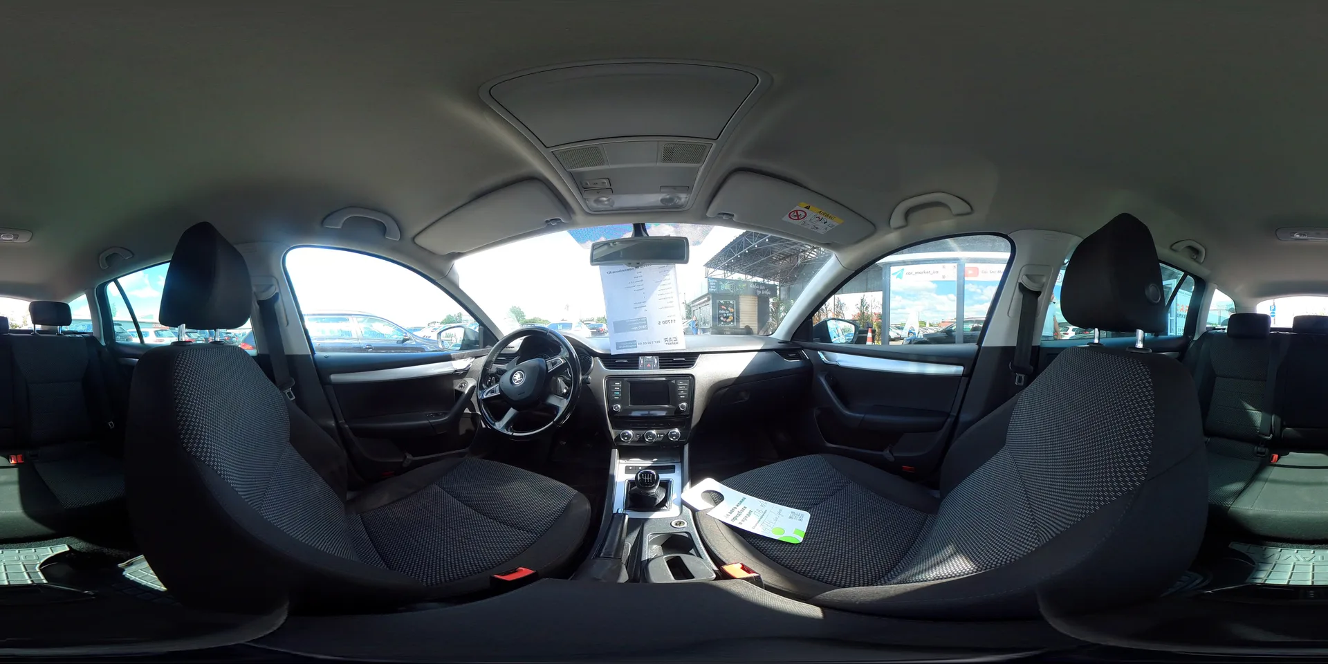 Skoda Octavia — 360°