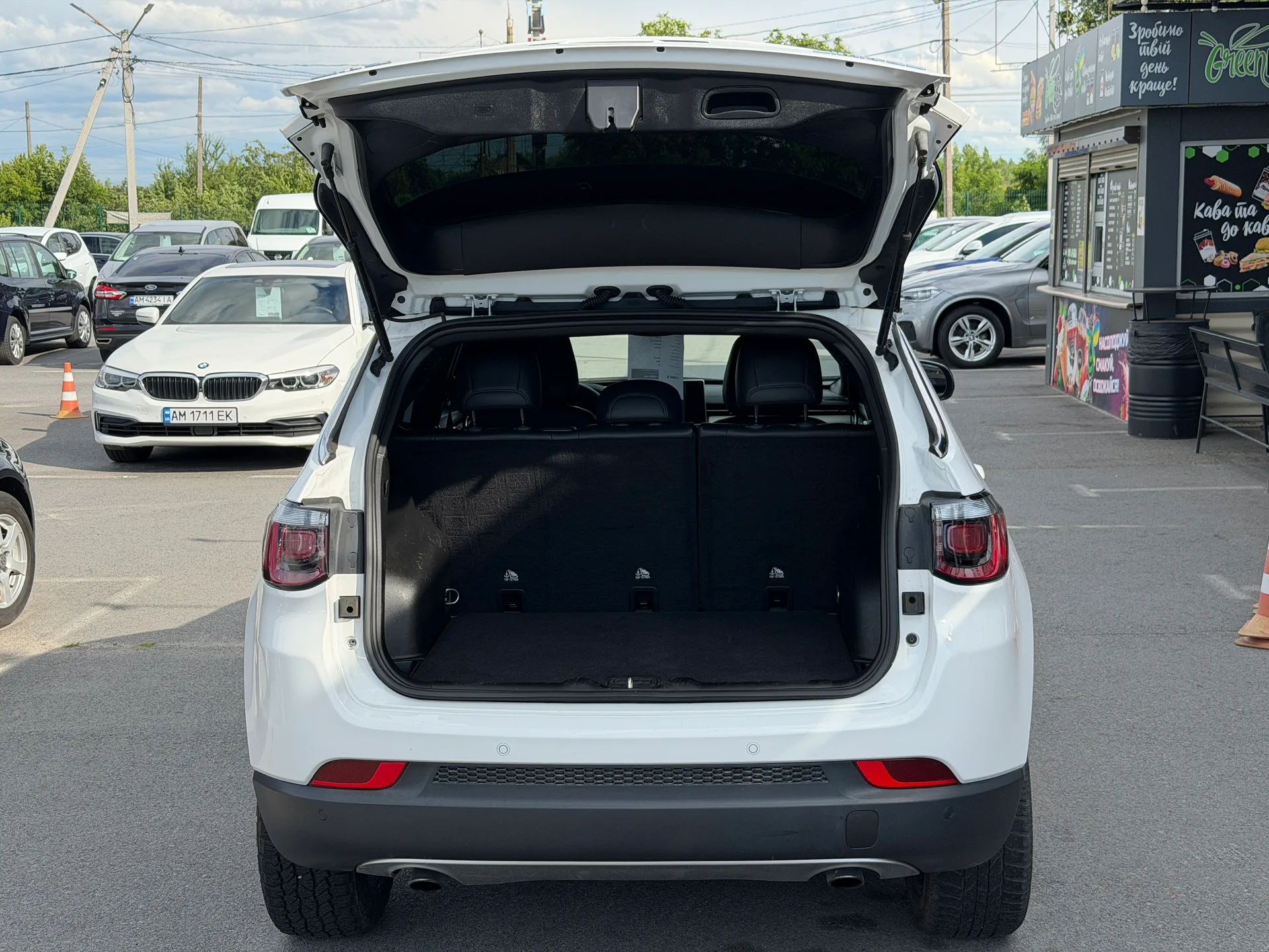 Jeep Compass — фото 8