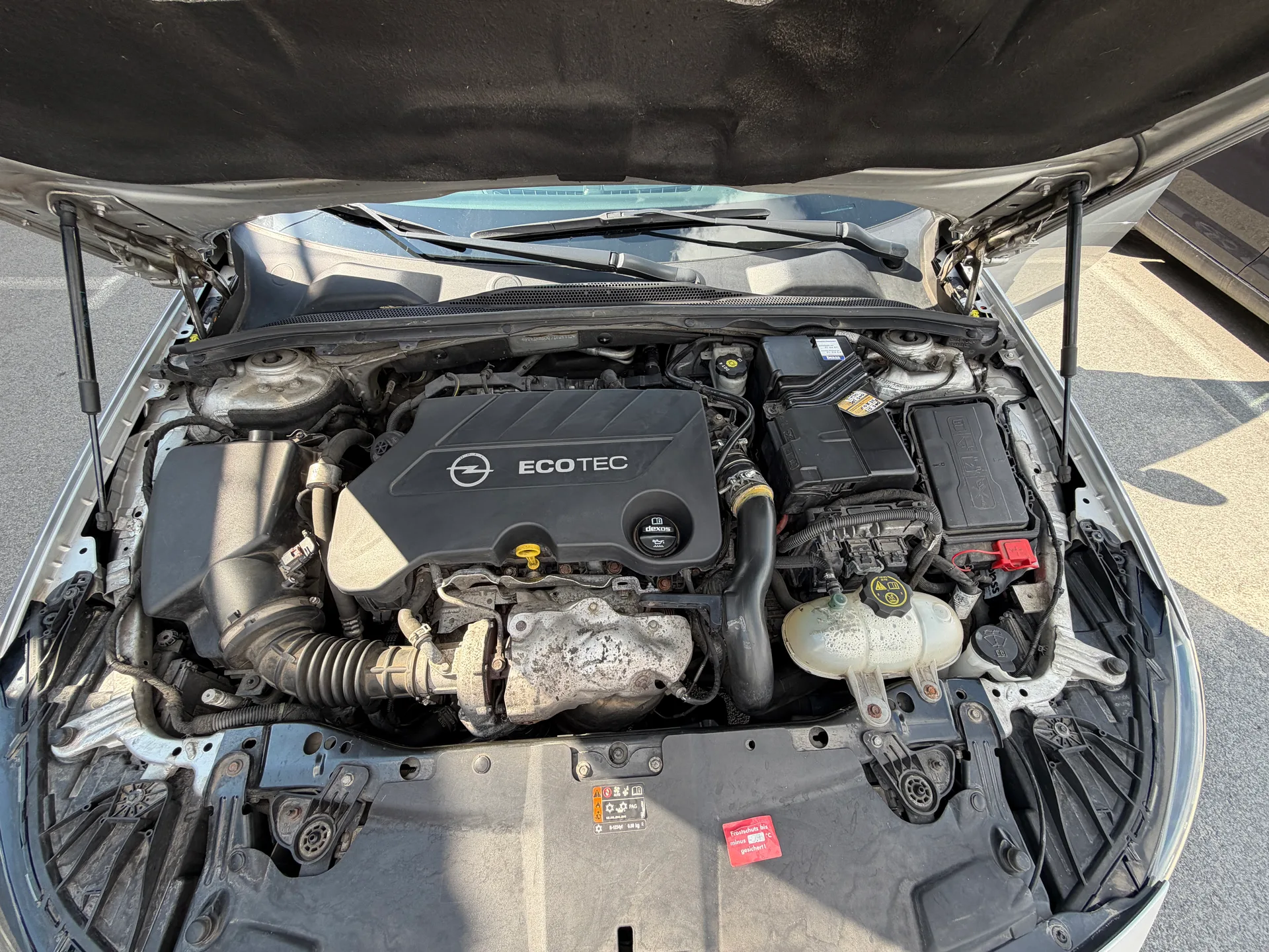 Opel Insignia — фото 9
