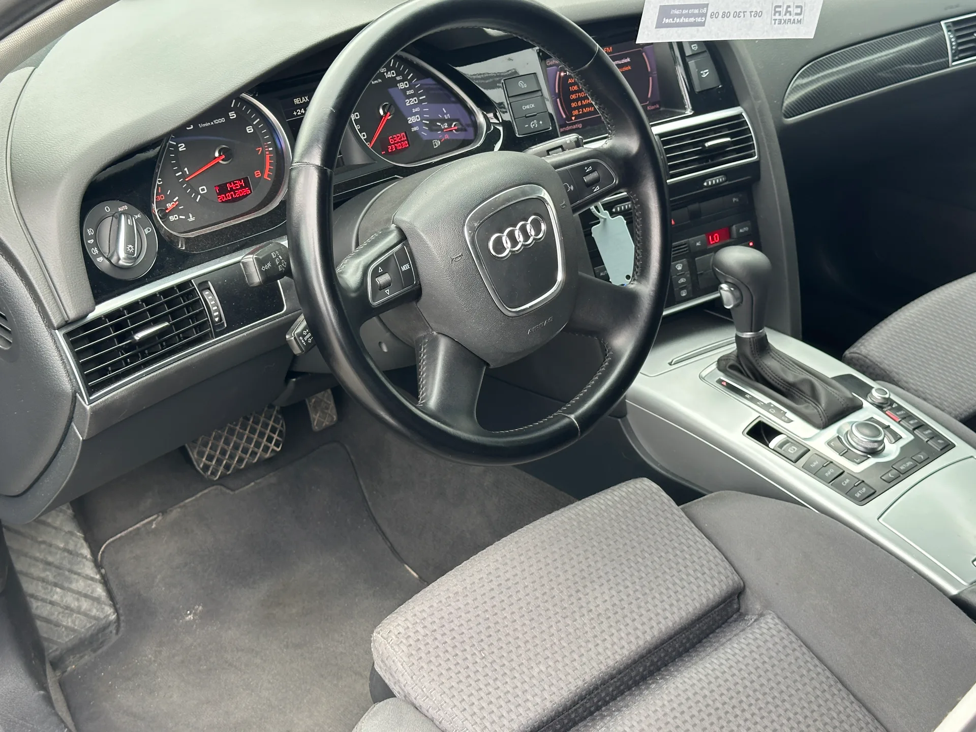 Audi A6 — фото 8