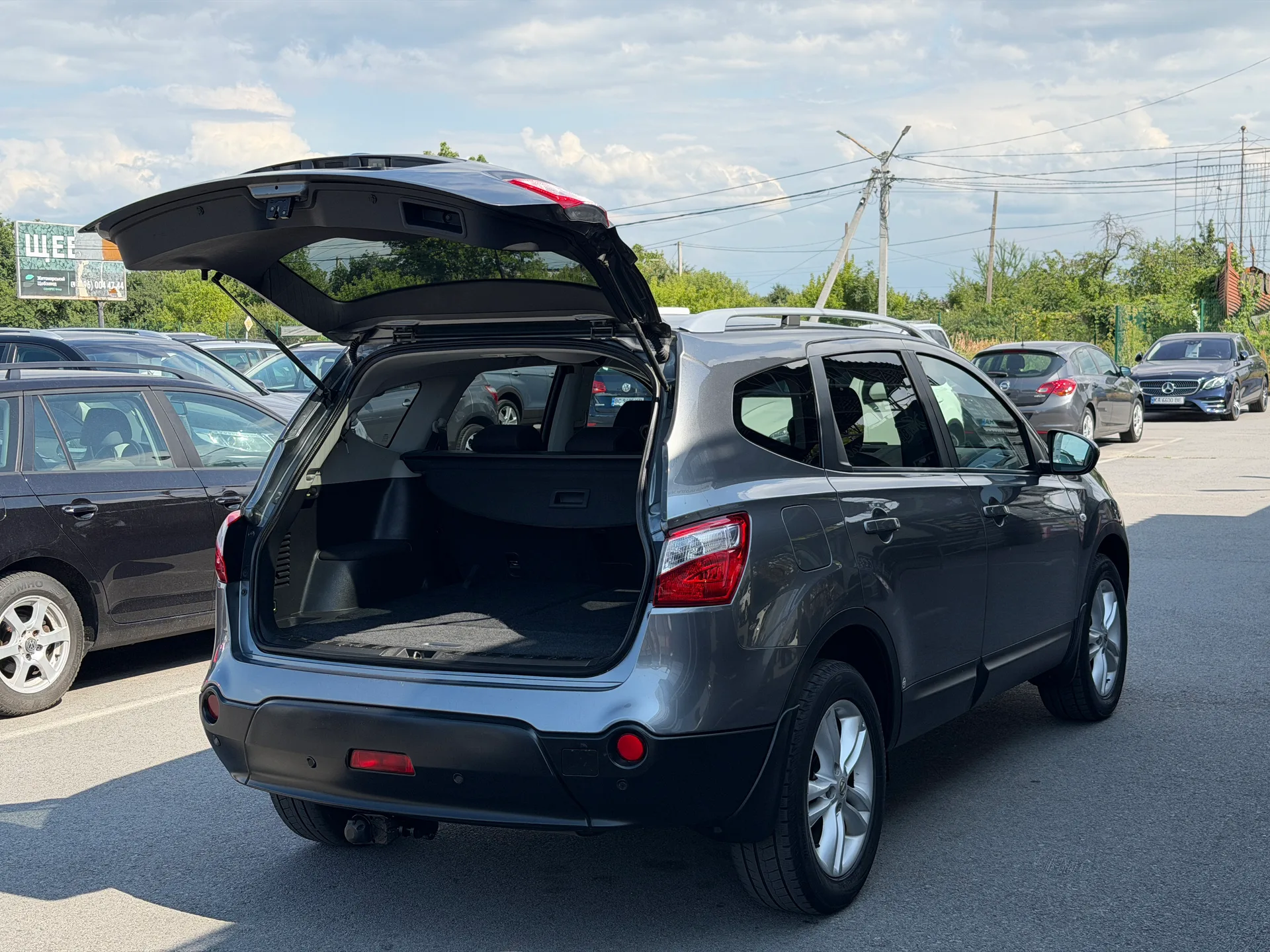 Nissan Qashqai+2 — фото 8