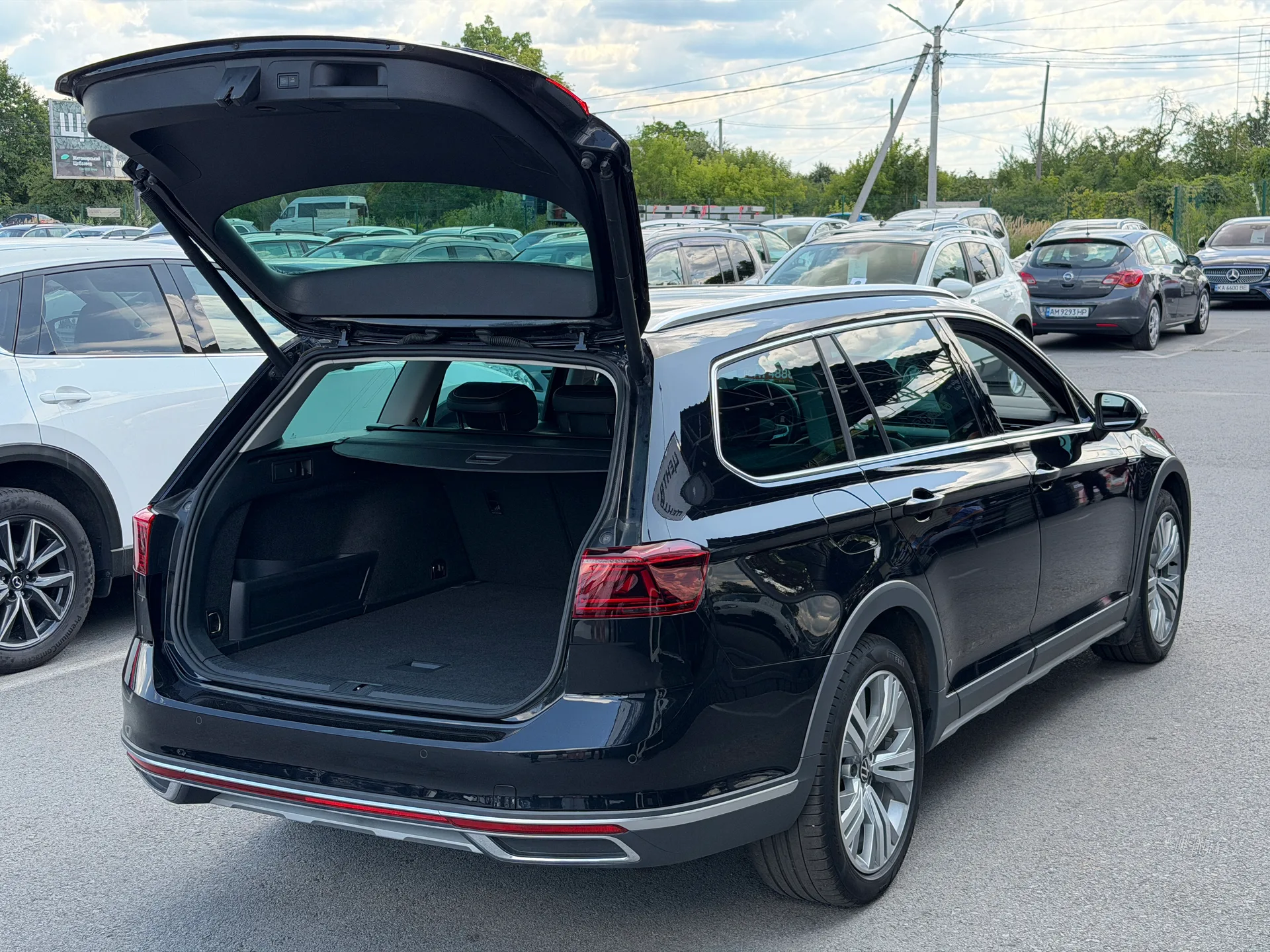 Volkswagen Passat Alltrack — фото 8