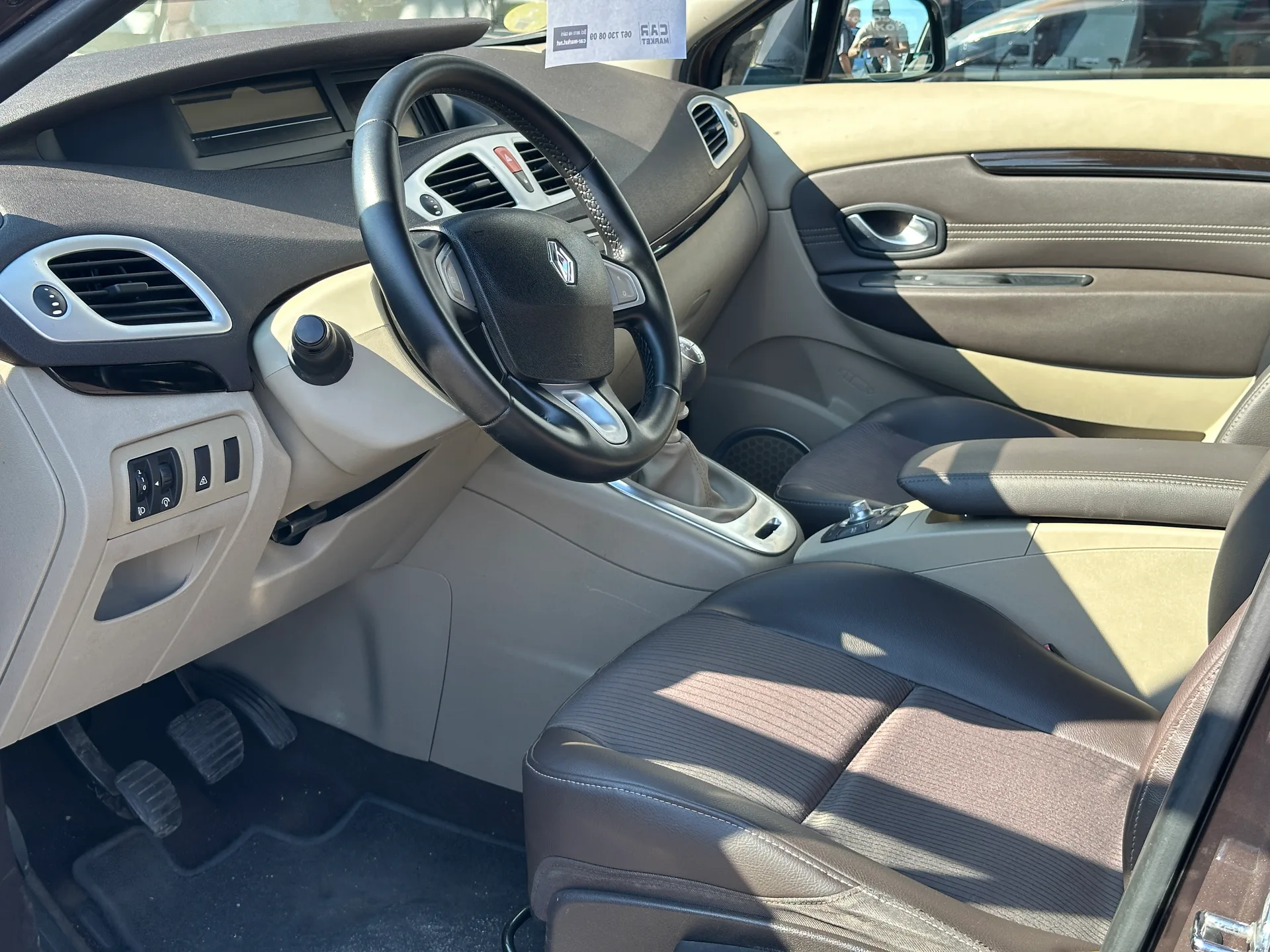Renault Grand Scenic — фото 7
