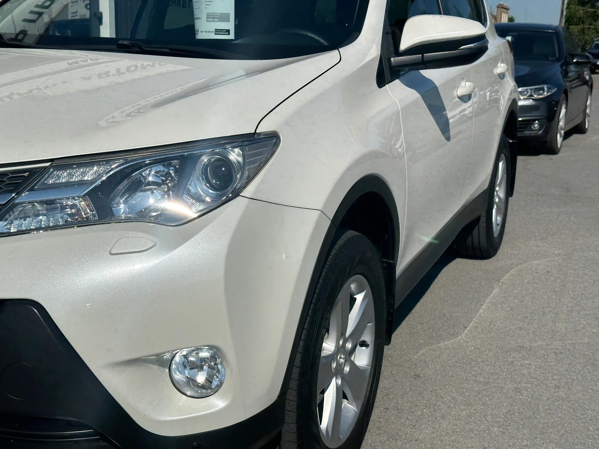 Toyota RAV4 — фото 12