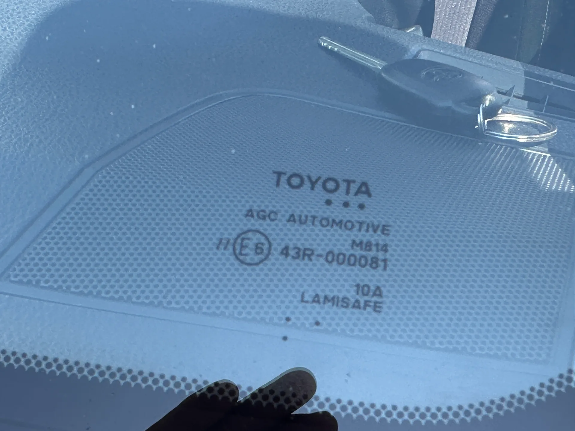 Toyota RAV4 — фото 14