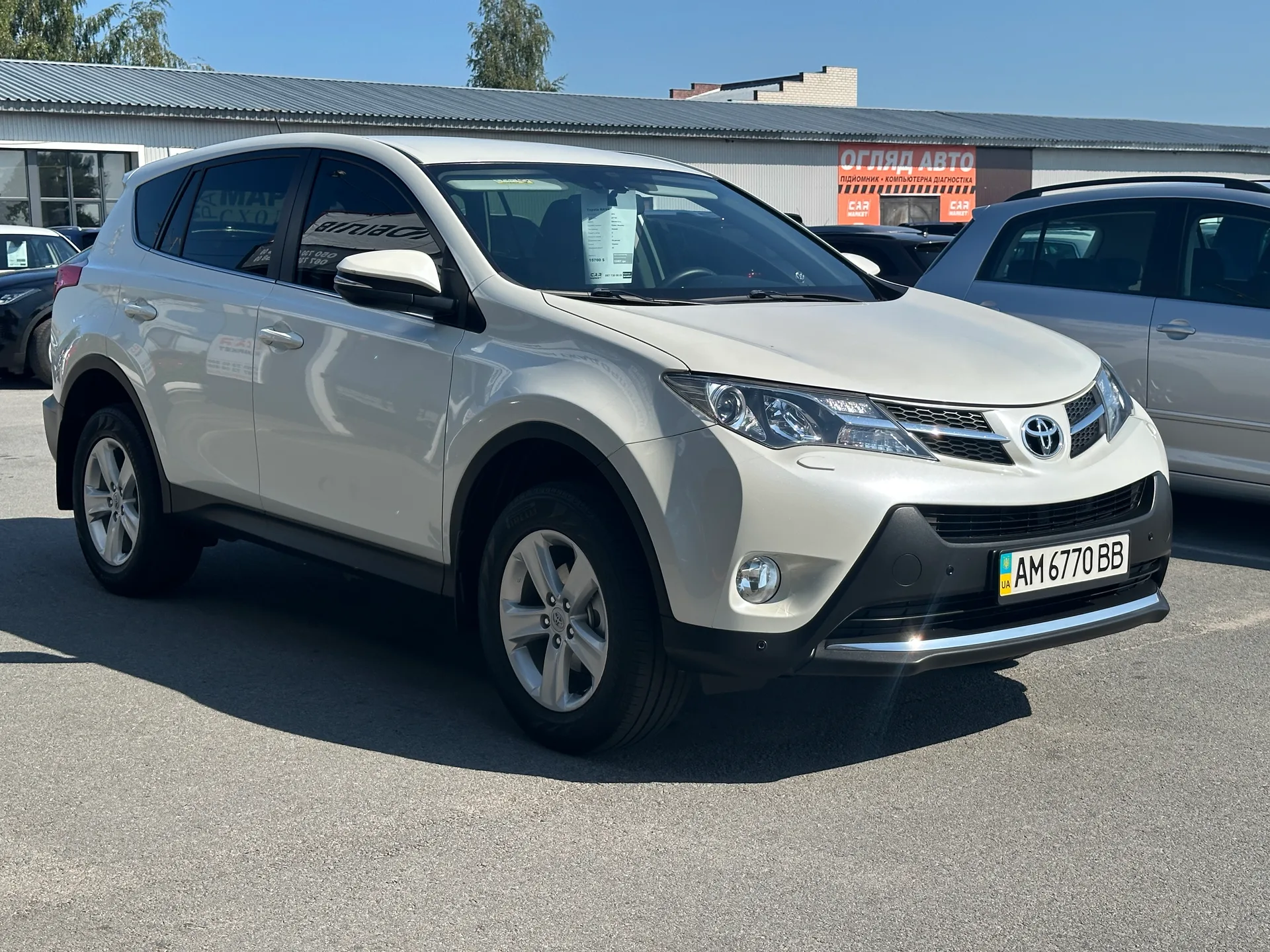 Toyota RAV4 — фото 2