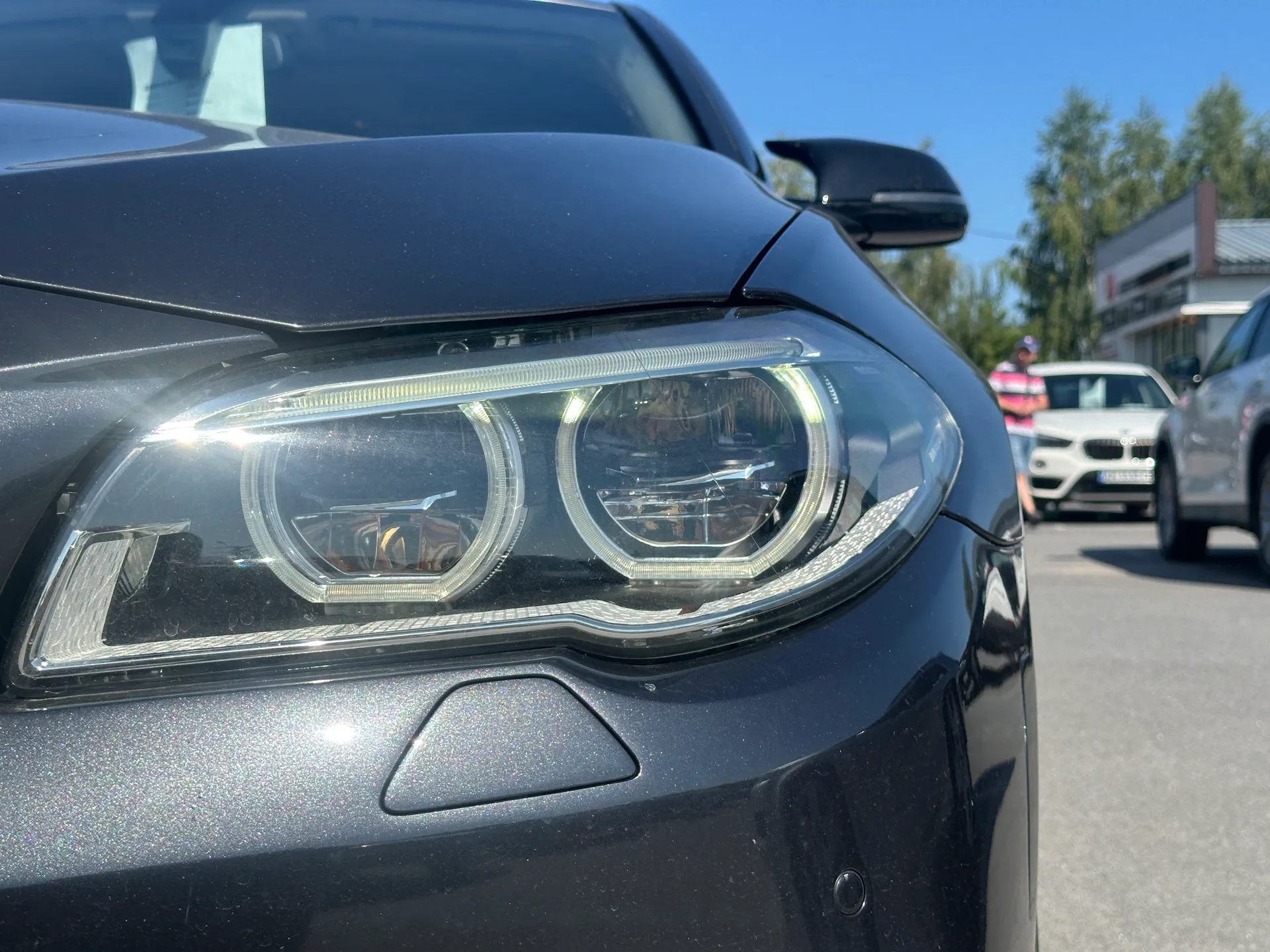 BMW 5 Series — фото 11