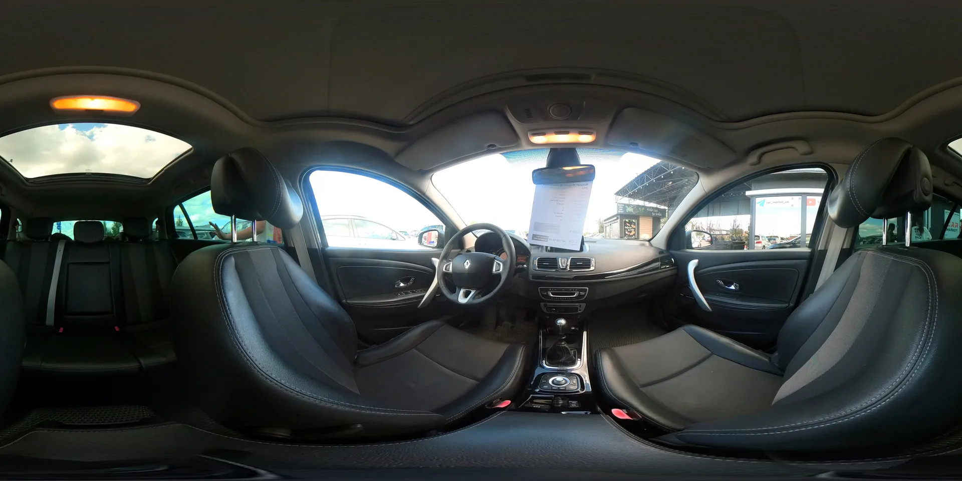 Renault Megane — 360°