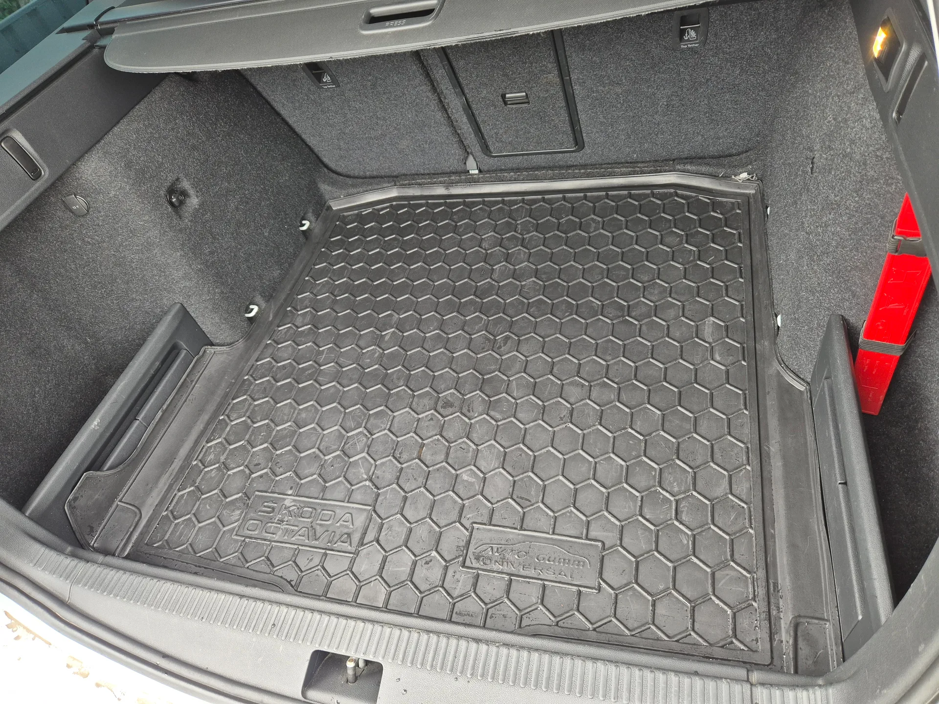 Skoda Octavia — фото 4