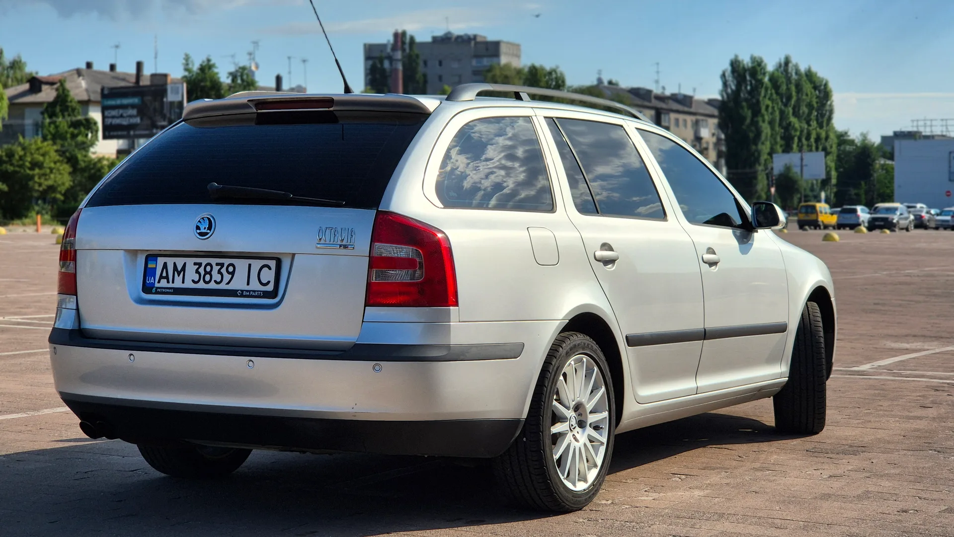 Skoda Octavia — фото 4