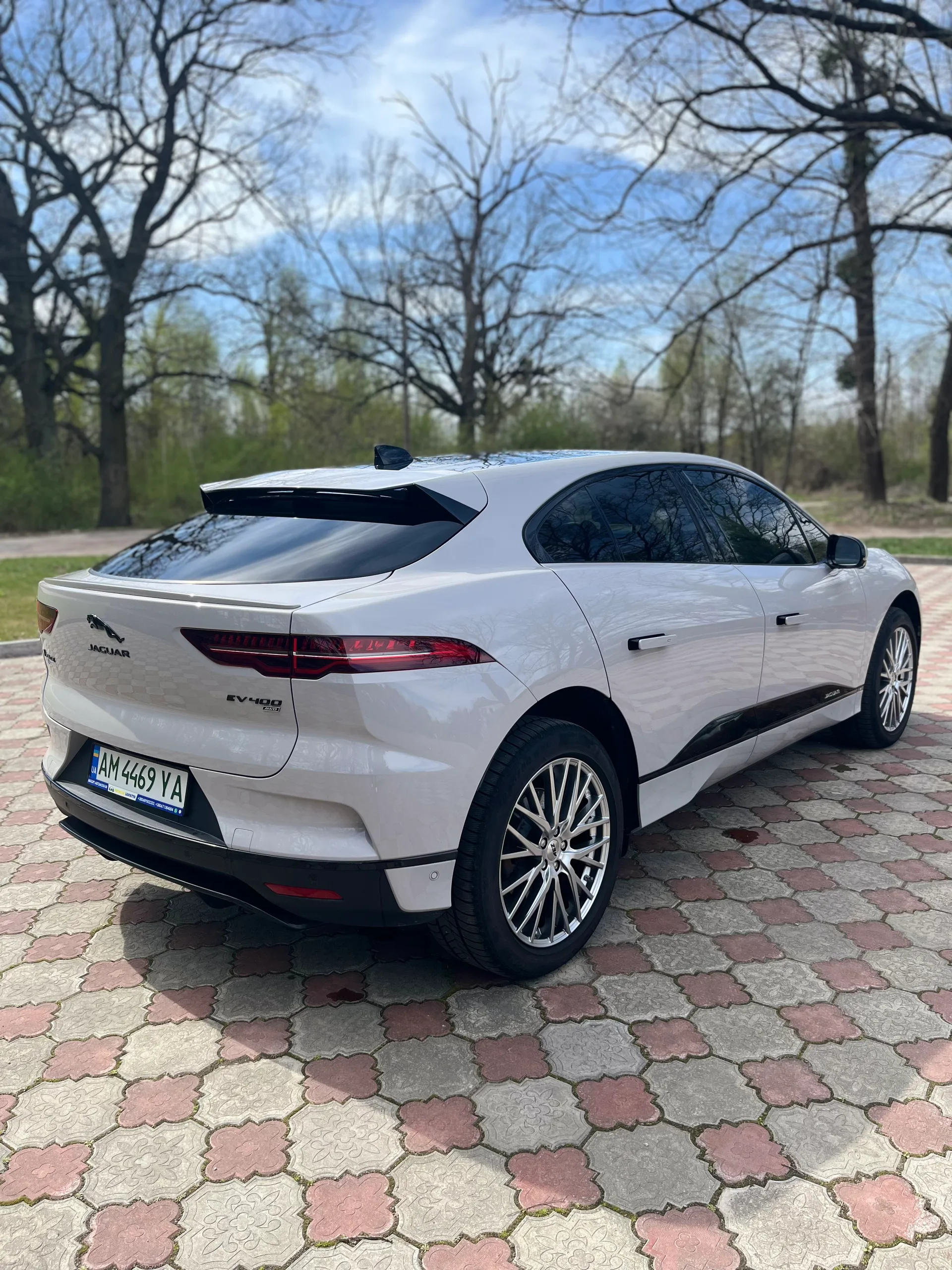 Jaguar I-Pace — фото 4