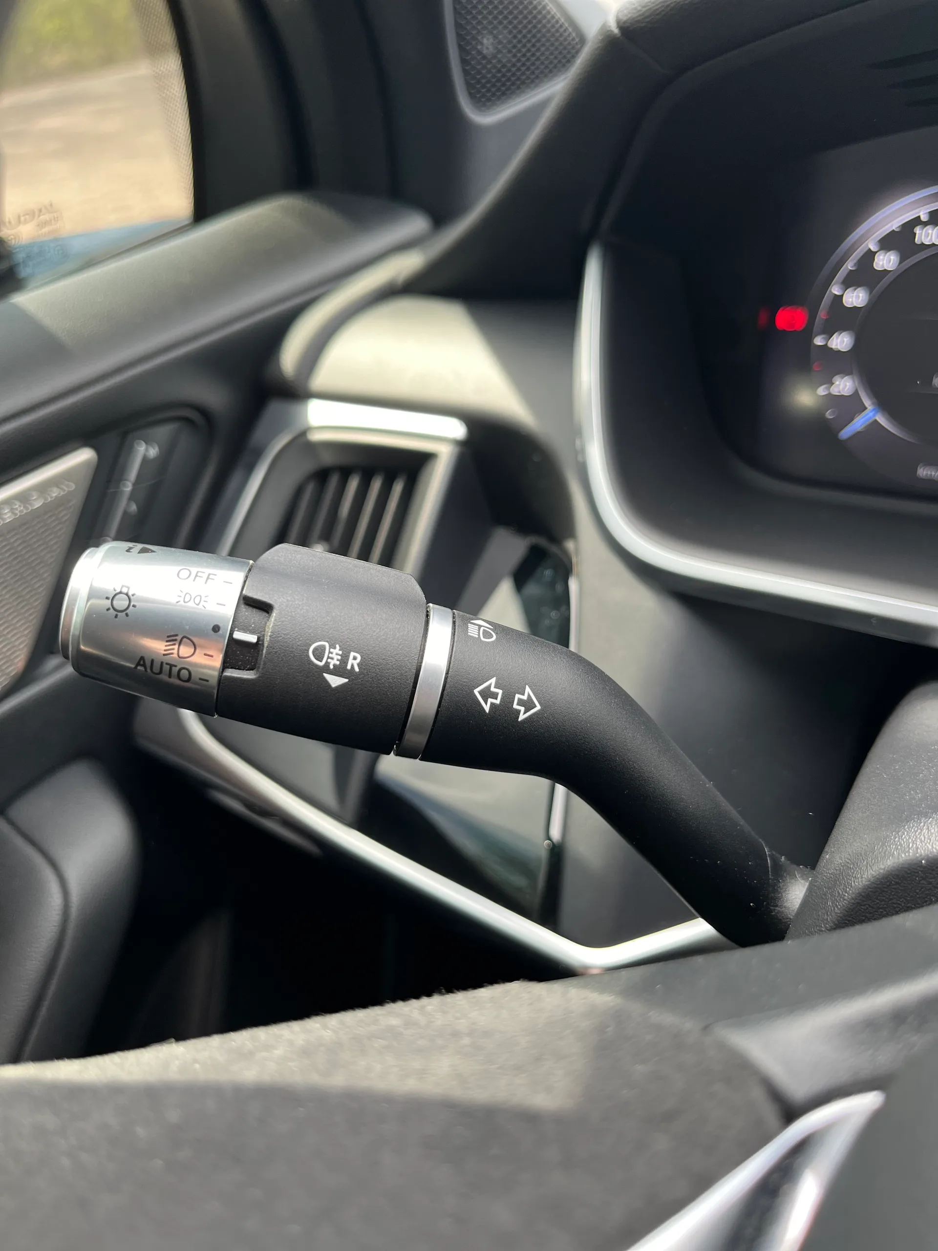 Jaguar I-Pace — фото 14